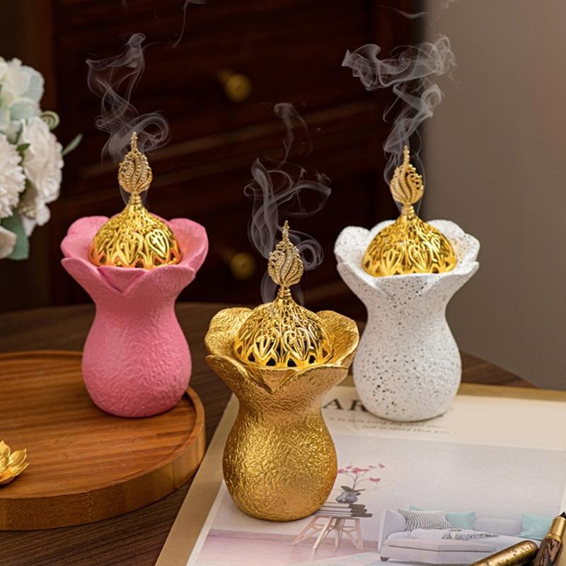Carved Resin Bakhoors Icense Burners with Cover Middle Eastern Arabic Fragrances Diffuser for Islamic Festival Decoration