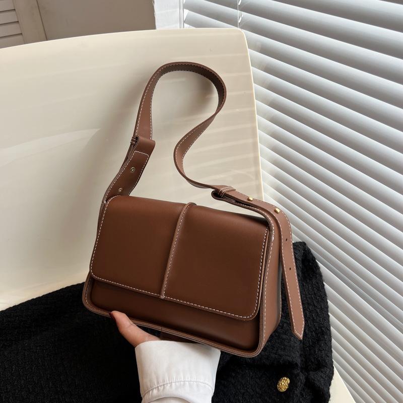 Popular Small Bags Women Ins Niche Design Fashion Autumn and Winter Shoulder Bag Small Square Bag