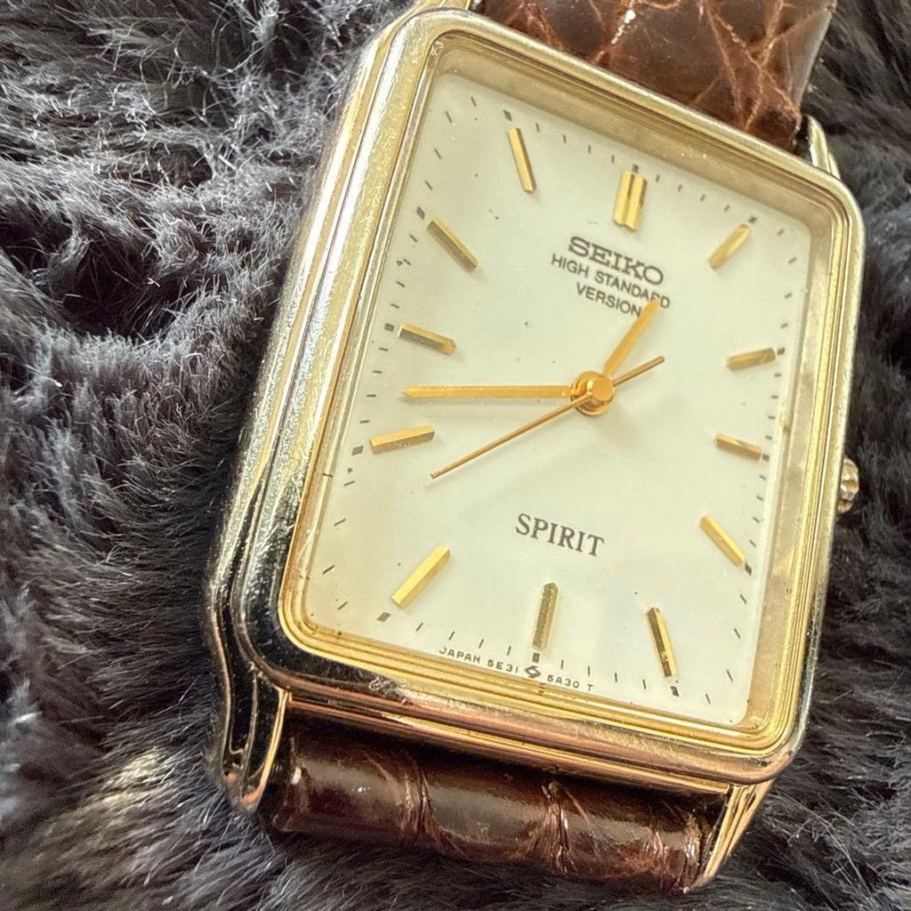 Used SEIKO SPIRIT Rectangular Watch