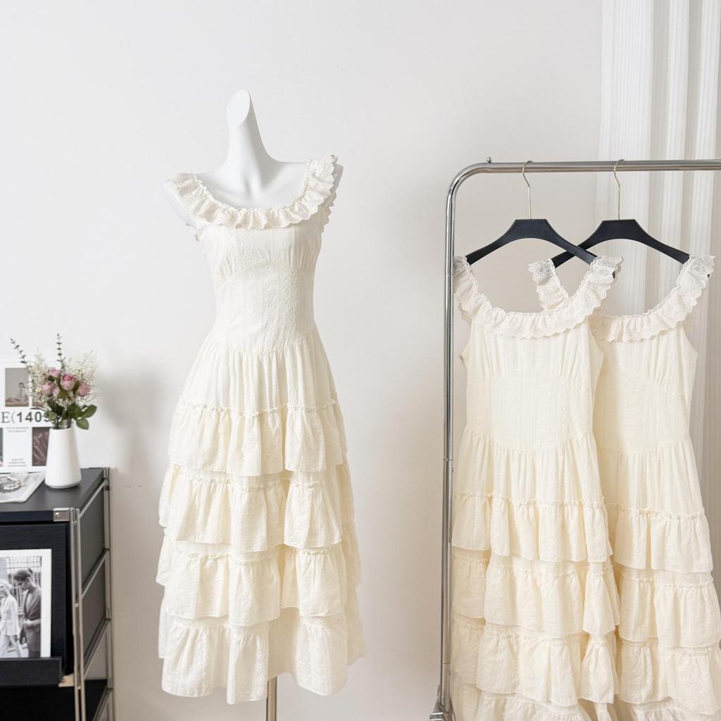 Elegantes Sommer-Trägerkleid für Damen: Erste Liebe Prinzessinnenstil, Tailliert, Flauschiger Langer Rock