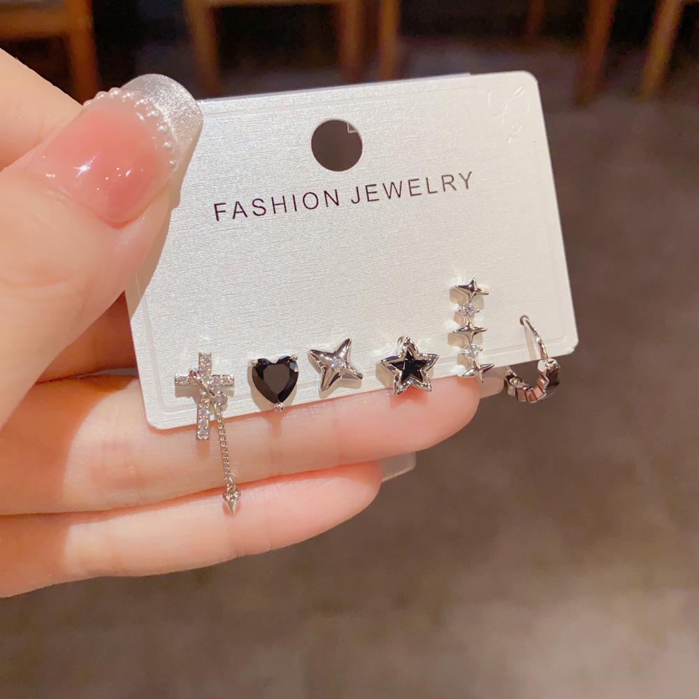 Sweet Cool Retro Style Star & Heart Cross Earrings - High-End Fashion Ear Accessories