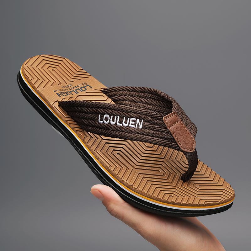 Men's New Flip Flops Super Comfortable and Fashionable Men's Summer Slippers Classic Flip Flops Men's Shoes Chanclas De Hombre