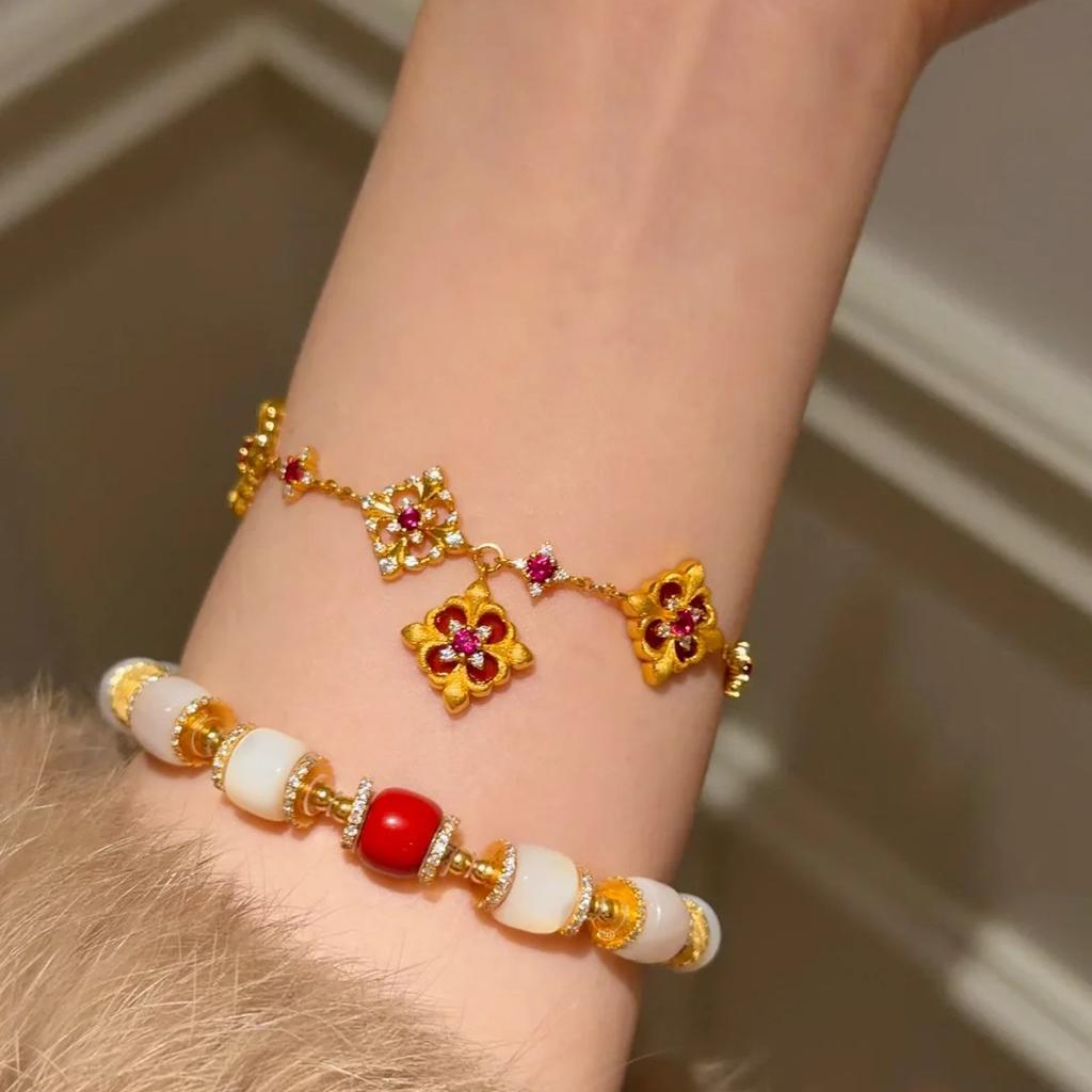 Retro Rose Red Diamond Red Corundum Six-flower Agate Iris Bracelet Femininity High-end Small Fragrant Style Jewelry