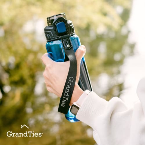 GRANDTIES Sports Tritan Plastic Water Bottle with Straw, Removable, Leakproof, BPA-Free, Dishwasher Safe, Travel Water Bottle with Strap ? Reusable Wa