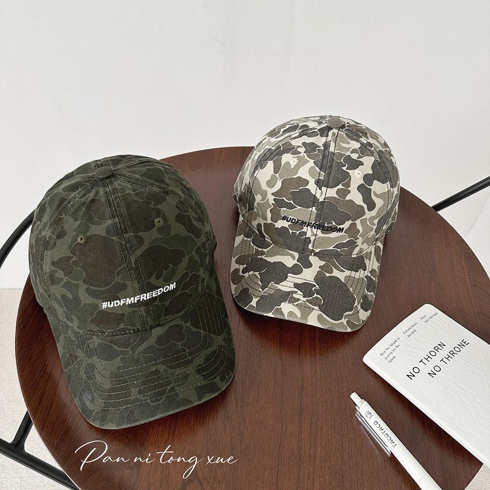 New Niche Camouflage American Letter Embroidered Baseball Hat for Women Korean Style Fashionable Sun Visor Cap