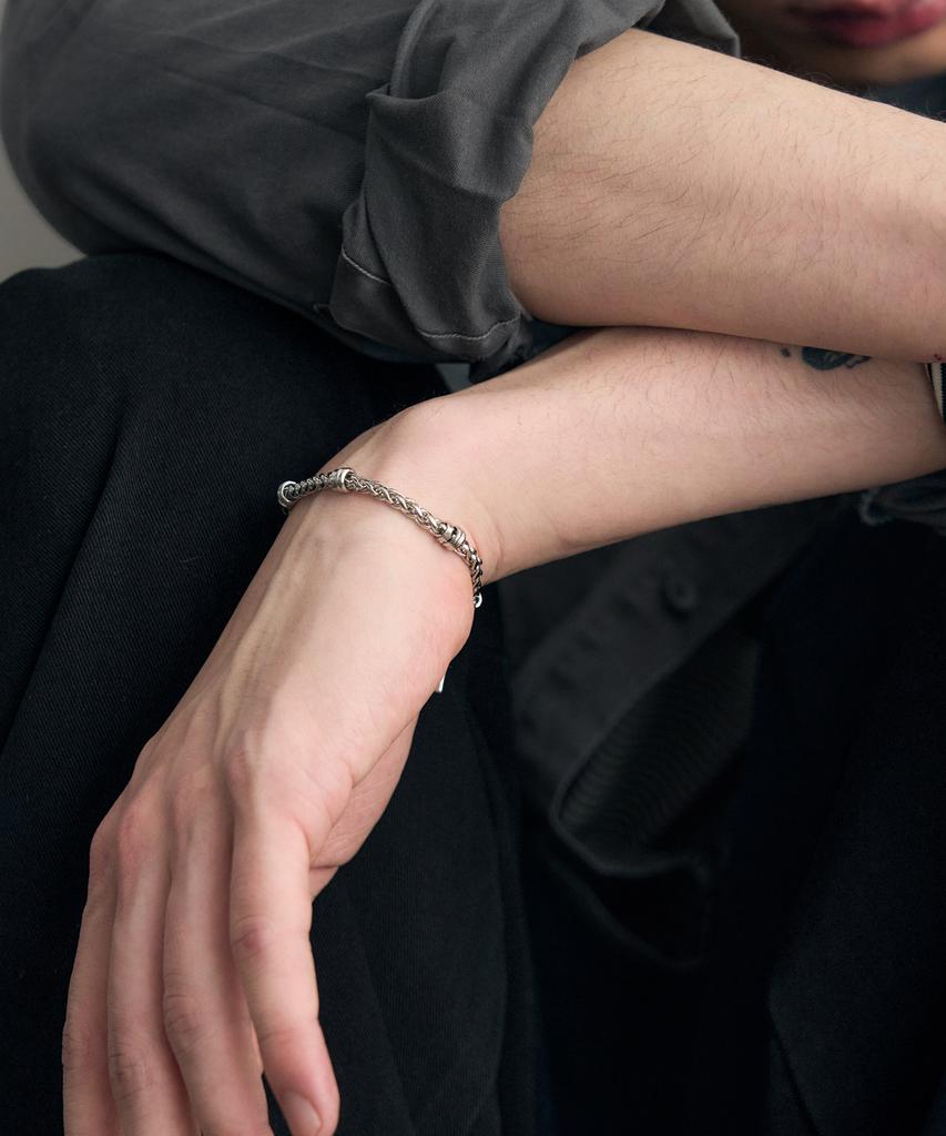 Ourdayz Orbit Loop Line Bracelet [Silver]