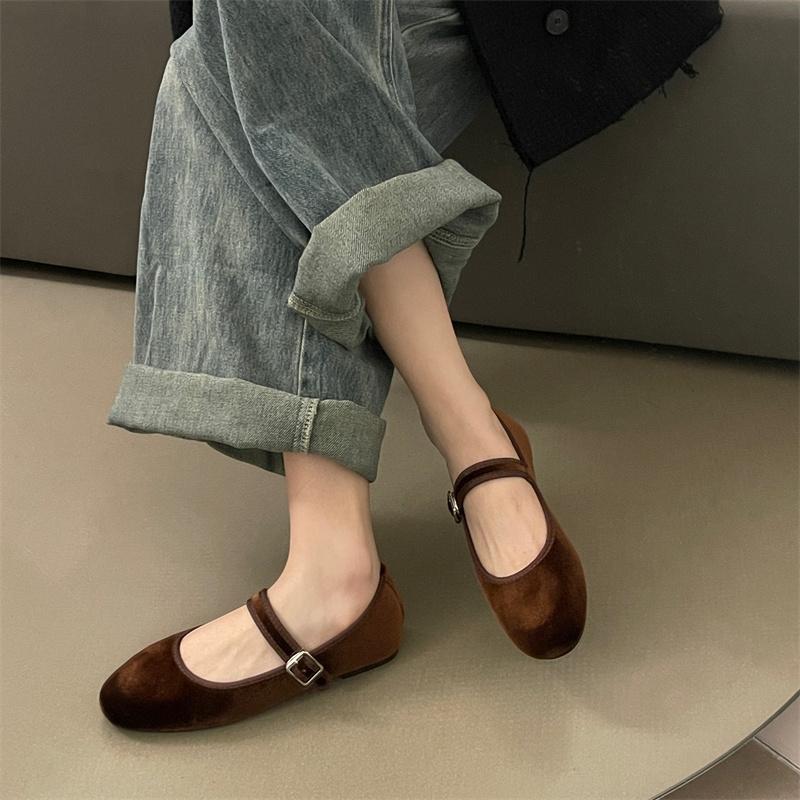 Fashion Flat Shoes for Women's Spring and Autumn 2025 Velvet New Shallow Mouth Round Toe Red Mary Jane Shoes Ballet Shoes