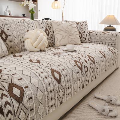 Half Velvet Thickened Sofa Cover Winter Plush Fixed Non-Slip Cushion One-Piece Sofa Cover Durable Cat-Scratch Resistant