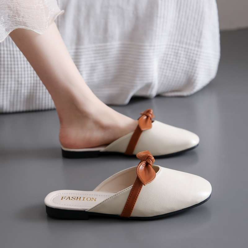 In the Summer of 2025, the New Heelless Lazy Fairy Style with Skirt Bag Head and Half Slippers Female Flat Bottom Outer Wear