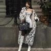 Women's Turn Down Collar Long Sleeve Faux Fur Coat Loose Fit Street Style Fur Outerwear