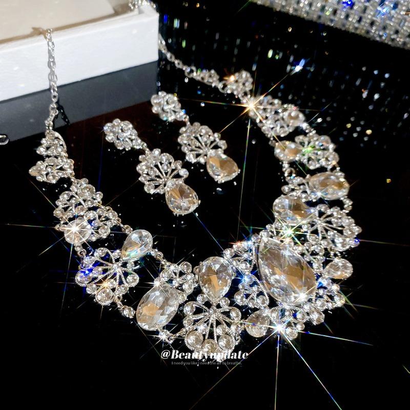 Meier Diamond-studded teardrop oval necklace and earring jewelry set - elegant regal style