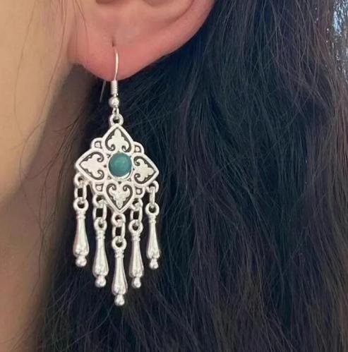 Ретро серьги в этническом стиле из сплава в форме сердца с бирюзой — Зеленые