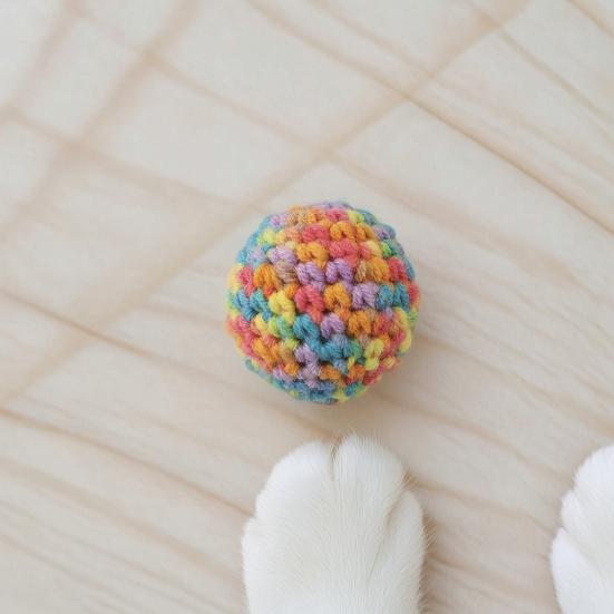 Interactive Cat Toys, Wool Crocheted Ball, Bite-Resistant Teaser Ball for Scratching Chasing, Plush Safe Toy for Cats