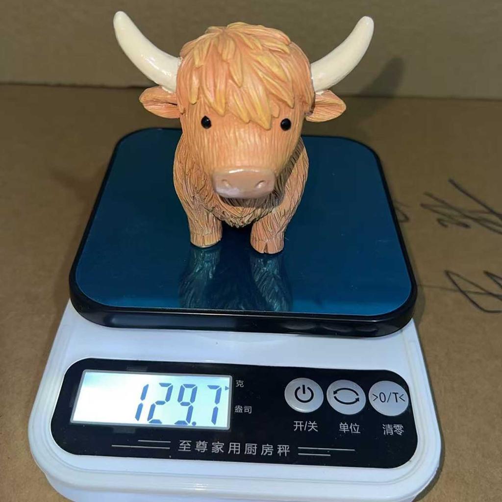 Resin Cattle Sculpture, Cute Scottish Cow Decor, Animal Statue For Home, Desk, Shelf, Nursery, Rustic Decorati