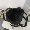 Large Capacity Women's Fashion Crossbody Bag Star Graphic DrawString Design Shoulder Tote Bag Casual Style Daily Commuter Bag