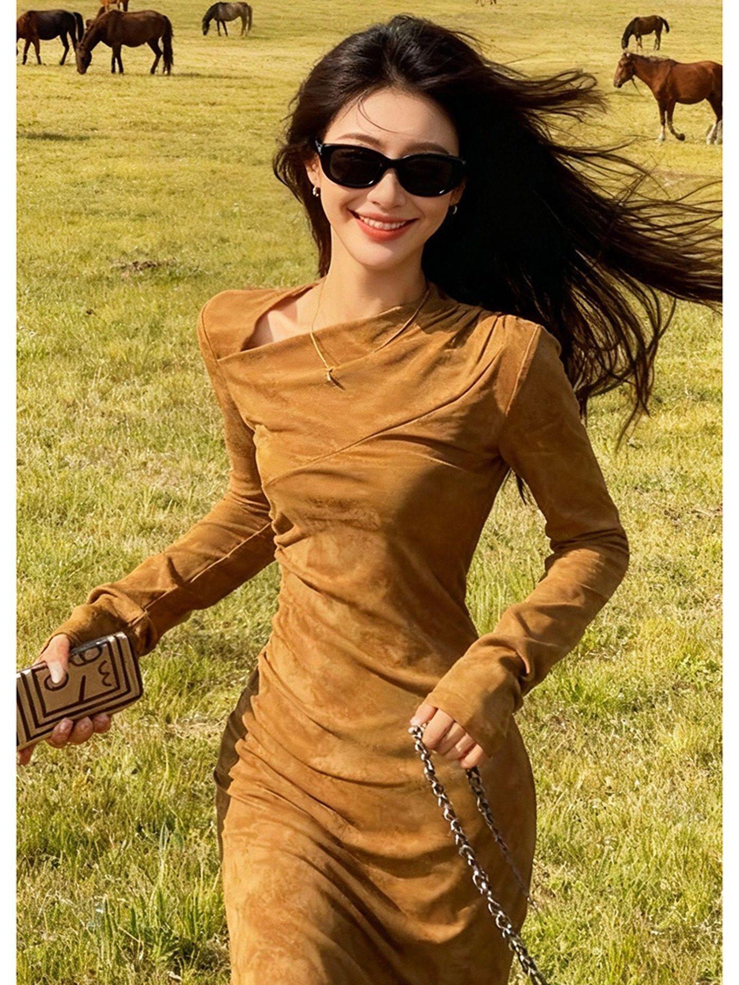 

Bright & Beautiful French Brown Long-Sleeve Women s Dress - Popular Early Spring Waist-Cinched Design XL