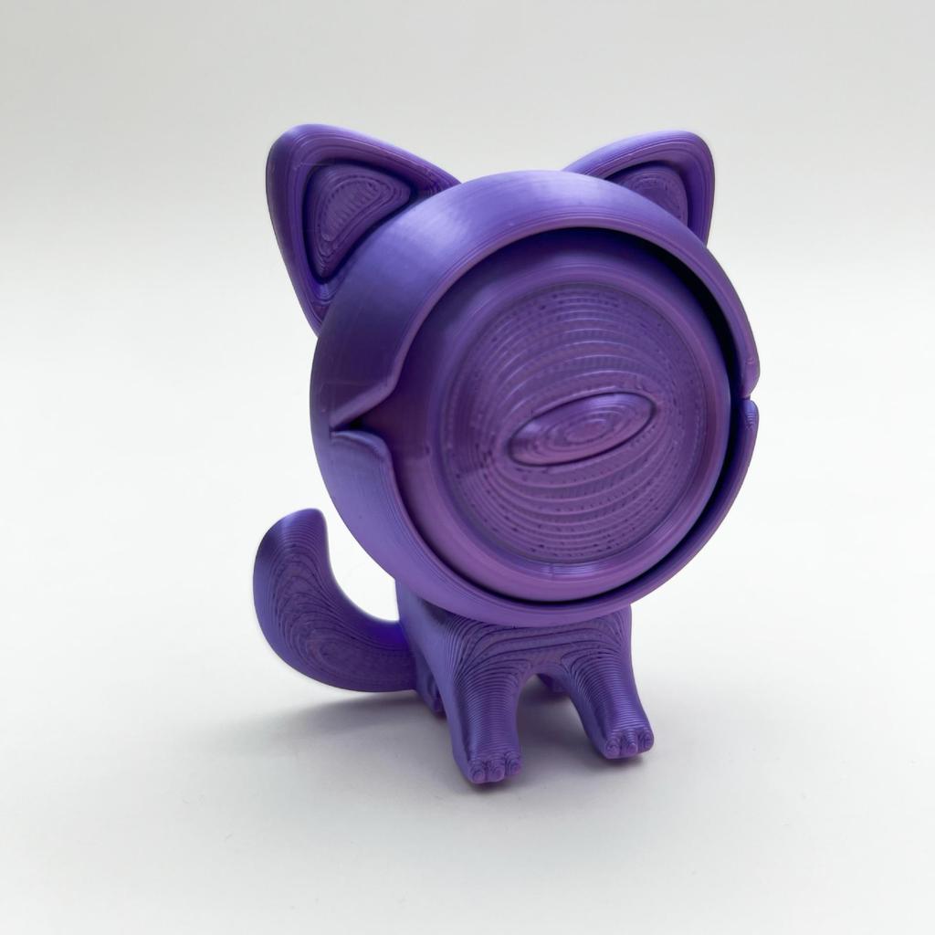 Multicolor 3D Printed Rotatable Cat's Eye Ornament for Small Animal Rooms and Bedrooms
