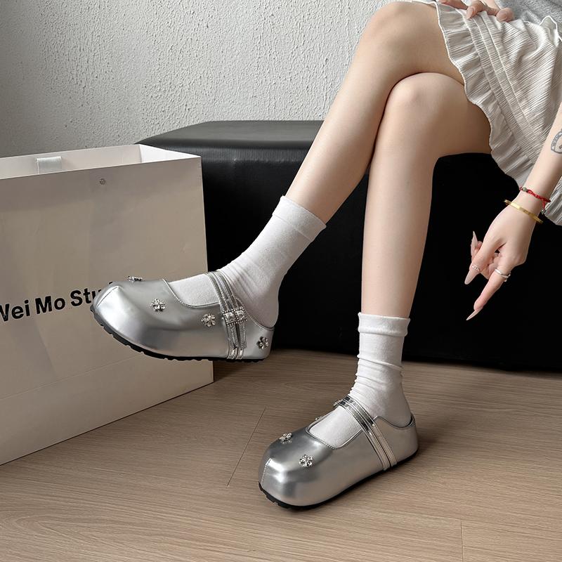 Fashion Spring 2025 Fashionable Simple Diamond Flower Head Cover Semi Slip-On Flat Bottom Round Toe  Women's Casual Shoes