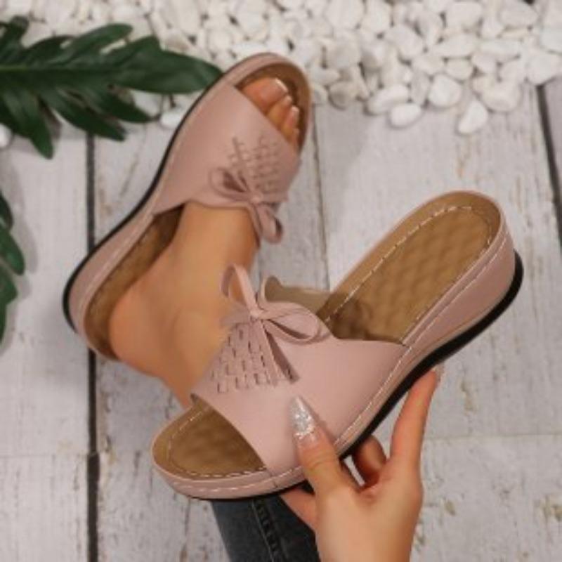 New Retro Round Head Cool Slippers Women's Sewing Line Wedge Comfortable Large Size Sandals