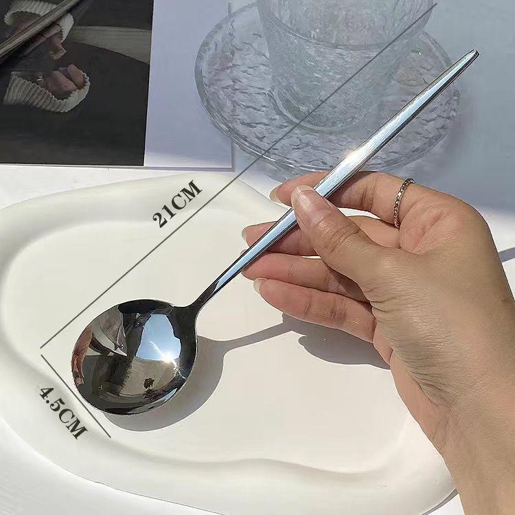 Edelstahl Suppenlöffel mit langem Griff - Portugal Design, runder Kopf, Erwachsenen-Westernstil