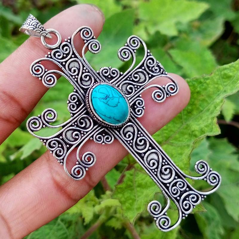 

Turquoise Gemstone 925 Sterling Silver Plated Awesome Pendant Jewelry CCP-P44