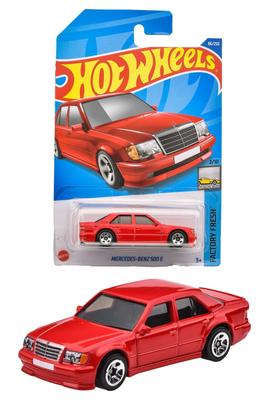 Hot Wheels Basic Car 500E Years Old and HHD96 Mercedes-Benz [3 Up]