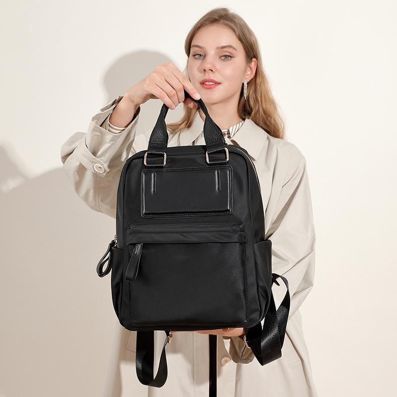 Oxford Cloth Backpack for Women Large Capacity New Backpack Fashionable Travel Light Travel Backpack Commuting Computer Bag