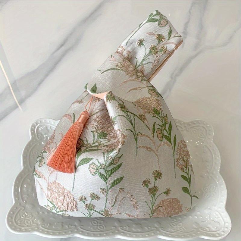 Chinese Style Wrist Bag Tassel Pendant Cheongsam Accessories Embroidery Hanfu Handbag Simple Purse Handbags Small Gift Pouch