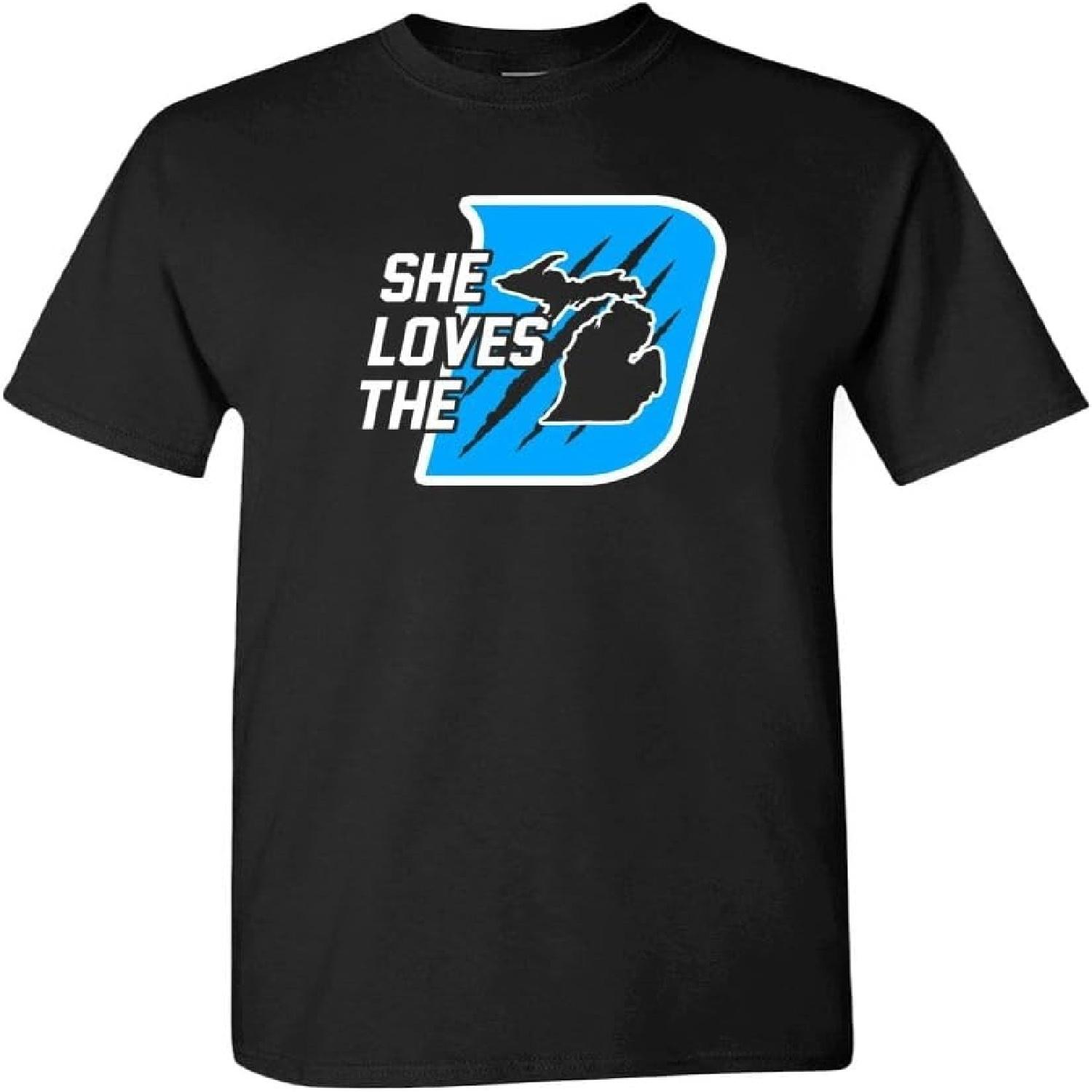 She Loves The D Men s T-Shirt for Football Fans S