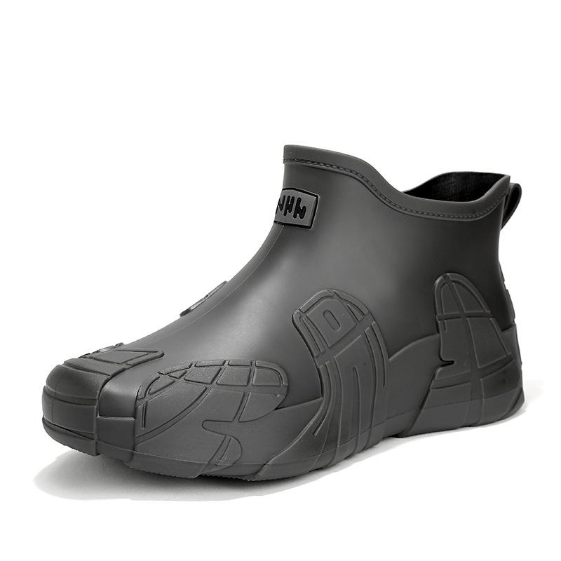 Rain shoes men's short tube non-slip and wear-resistant water shoes new fashion warm water boots warm short adult rubber shoes fashion