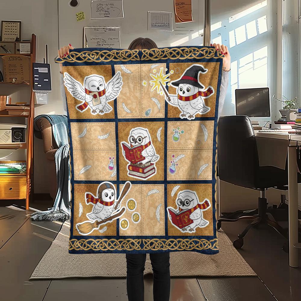 1Pc Cartoon Print Flannel Blanket, High Quality Comfortable for All Seasons, Home Decor, Warmth and Comfort, Perfect for Christmas Birthday Gift