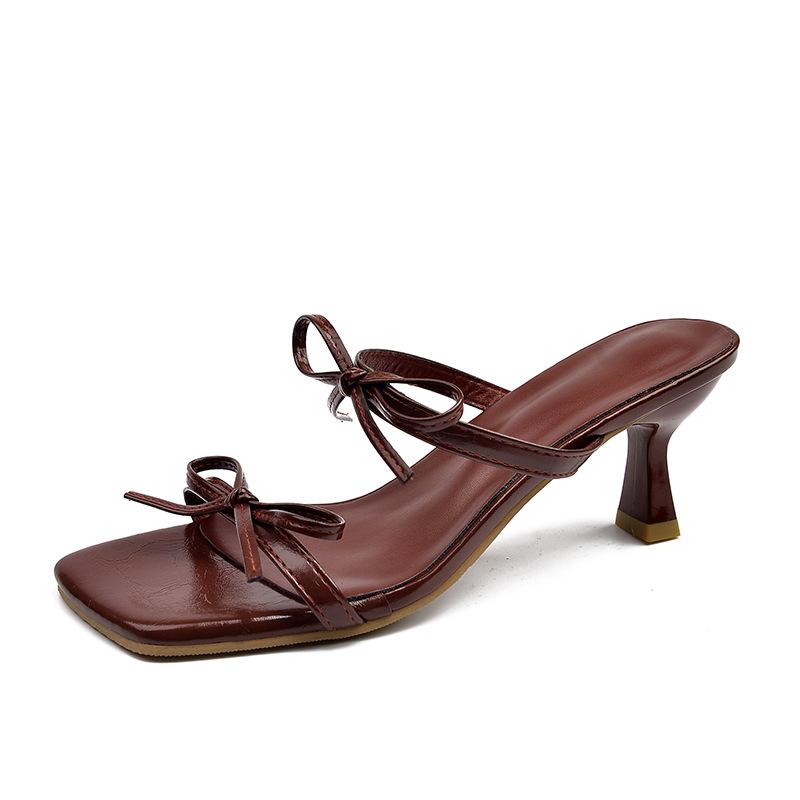 Square head bow temperament high heels 2025 summer new large size fairy style sexy outside wearing French cool slippers