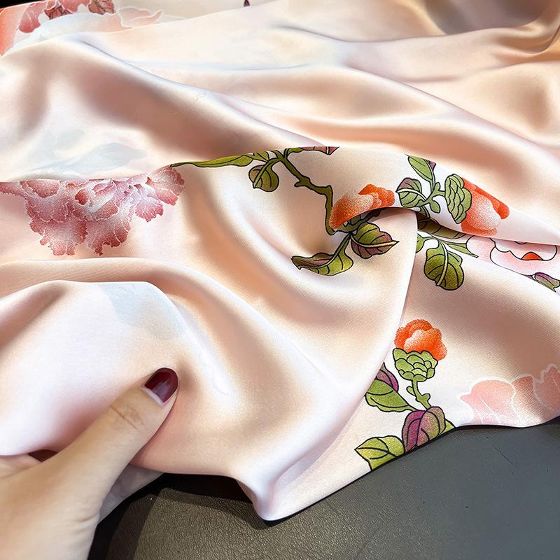 Grand châle / foulard imprimé léopard jungle – noir & orange – style paréo - Accessoires & Bagagerie