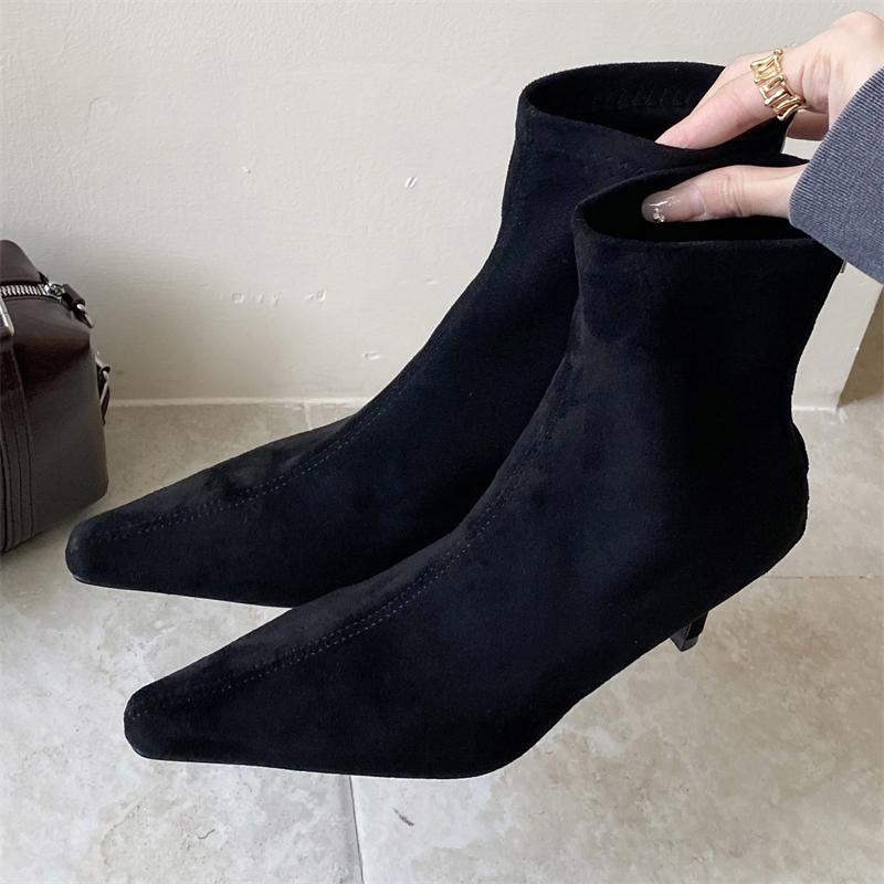 

Eilyken Punk Style Pointed Toe Women Ankle Boots Thin Heels Zipper Shoes Autumn Winter Chelsea Short Booties 35 чёрный