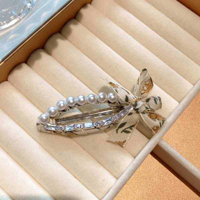 Korean Floral Rhinestone Pearl Hair Clip for Women
