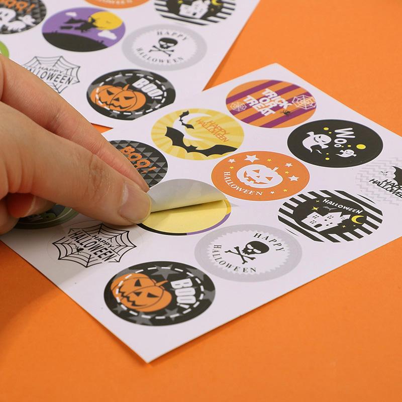 120PCS 3CM Halloween Paper Stickers for Candy Bag Gift Box Sealing Decoration 2025 Halloween Party Supplies Kids Trick Or Treat