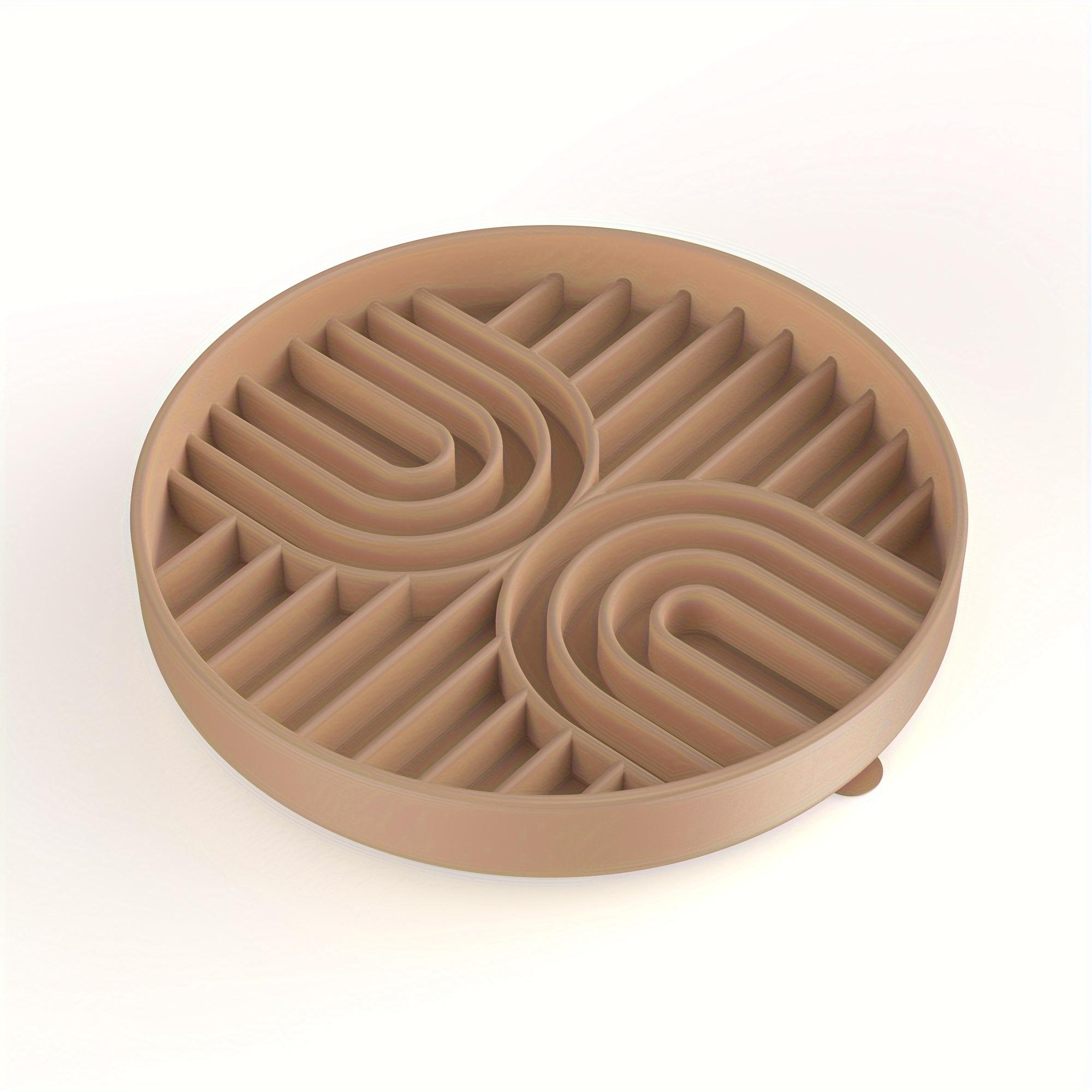 

1PC Pet Zone Silicone Dog Bowl Slow Feeder - Non-Slip, BPA Free, Heat Resistant, Dishwasher Safe світло-коричневого кольору