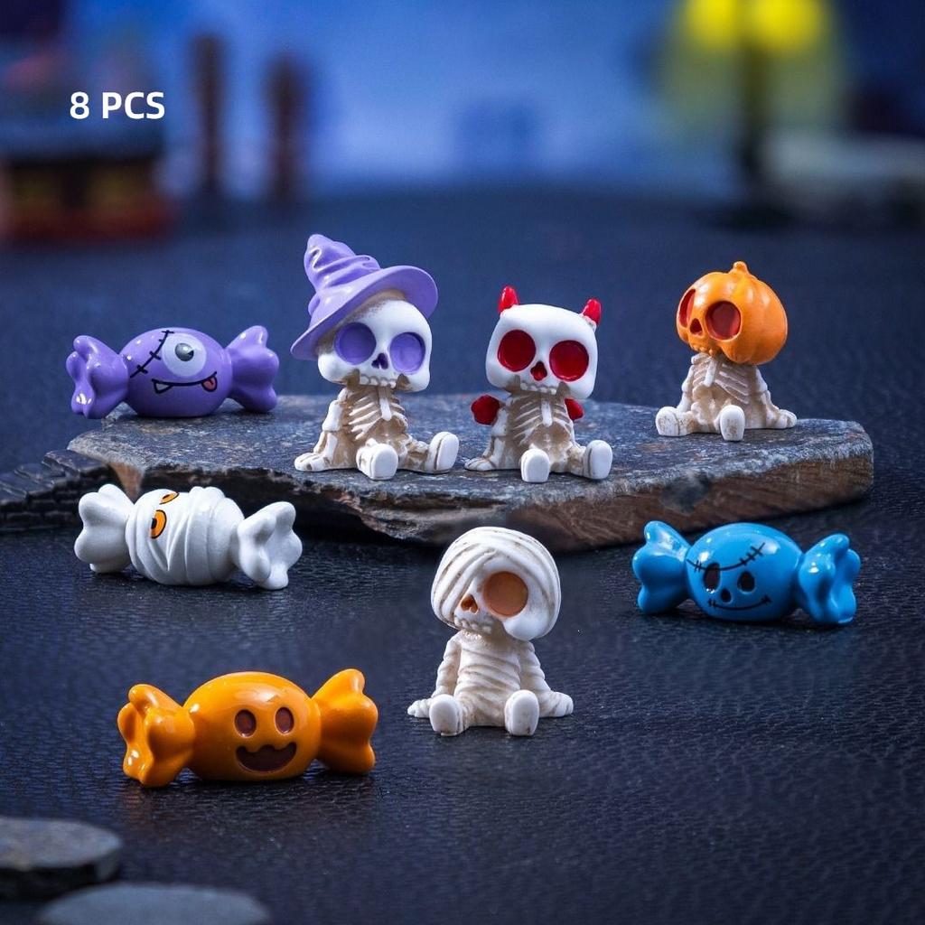 Micro World DIY Mini Halloween Figurine Set
