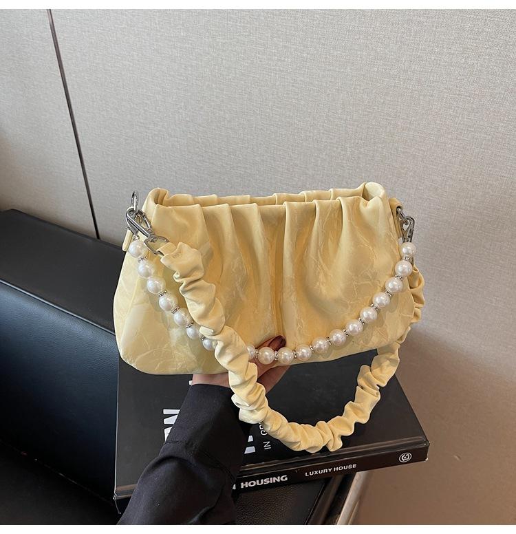 Niche Bag Women's New Summer Fashion Messenger Bag Single Shoulder Underarm Pleated Cloud Bag