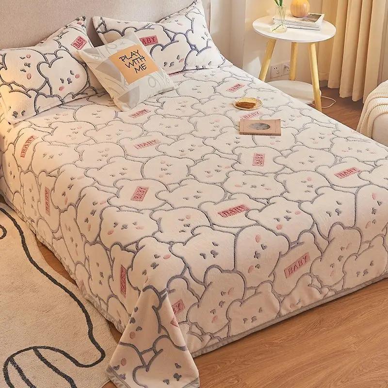 

Бархатная простыня с мультяшным медведем, утолщенное зимнее теплое одеяло, версия, покрывало Queen King, домашний декор, крышка 150x200cm sheet 1pcs
