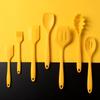 Set di Attrezzatura da Cucina in Silicone All-Inclusive da 10 Pezzi: Padella Antiaderente, Paletta da Cucina, Cucchiaio, Spatola da Frittura, Mestolo per Zuppa, Secchio di Conservazione.