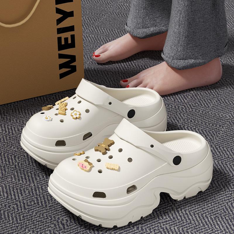 7.0CM small man height-increasing thick-soled hole shoes summer beach slippers can be worn outside high-end cool slippers women's models