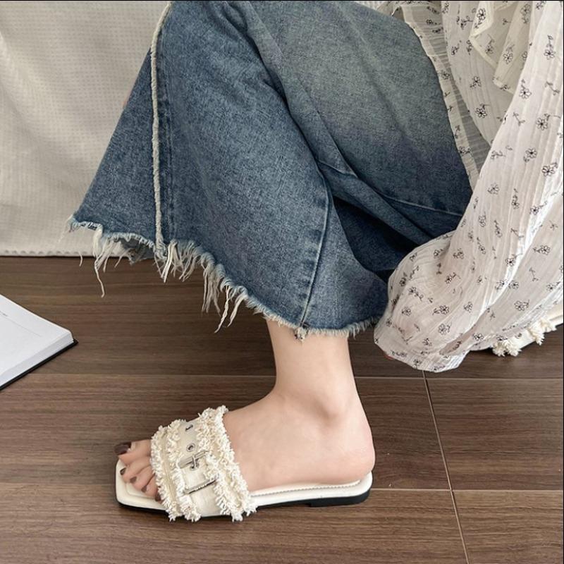 Fashion 2025Sweet Holiday Plush Edge Slippers Fashion Non-Slip Flat Sole Sandals Comfortable Soft Vacation Shoes Outdoor