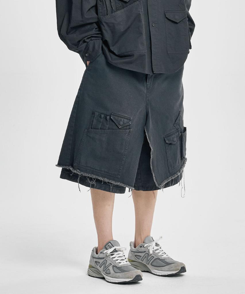 AJOBYAJO Washed Layered Cargo Skirt Shorts [Black]