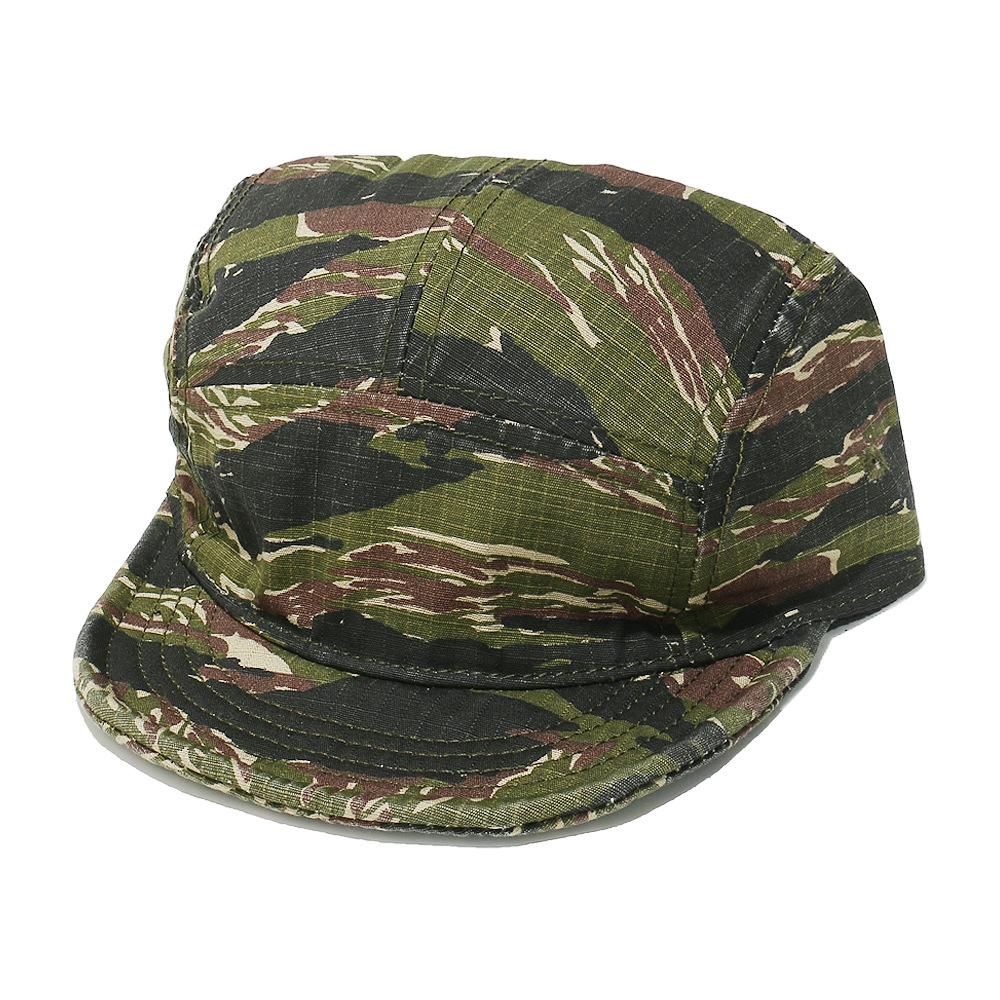 Spring and Summer New Sun Hat Outdoor Sports Cap Piece Hip Hop Hat Short Brim Camouflage Baseball Cap Europe and America