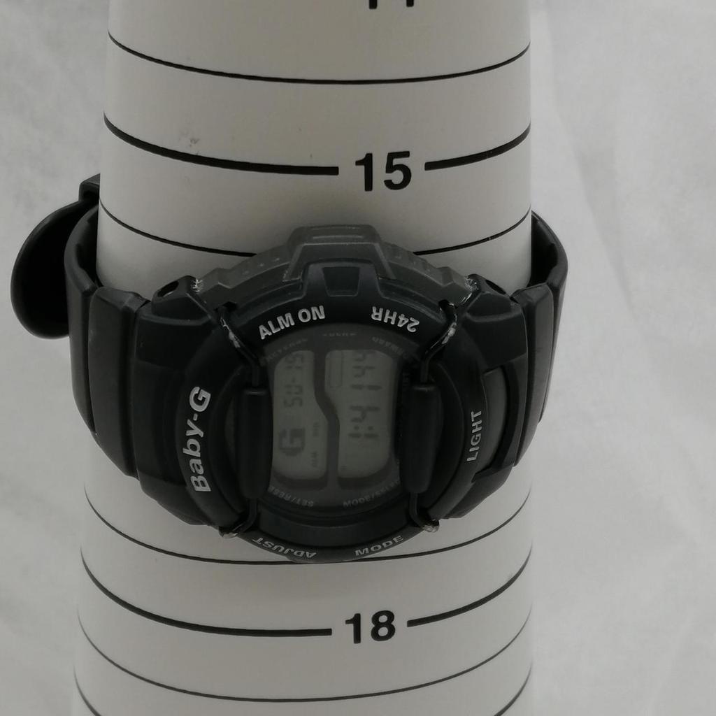 Used CASIO BG-152 Button Dirt BABY-G