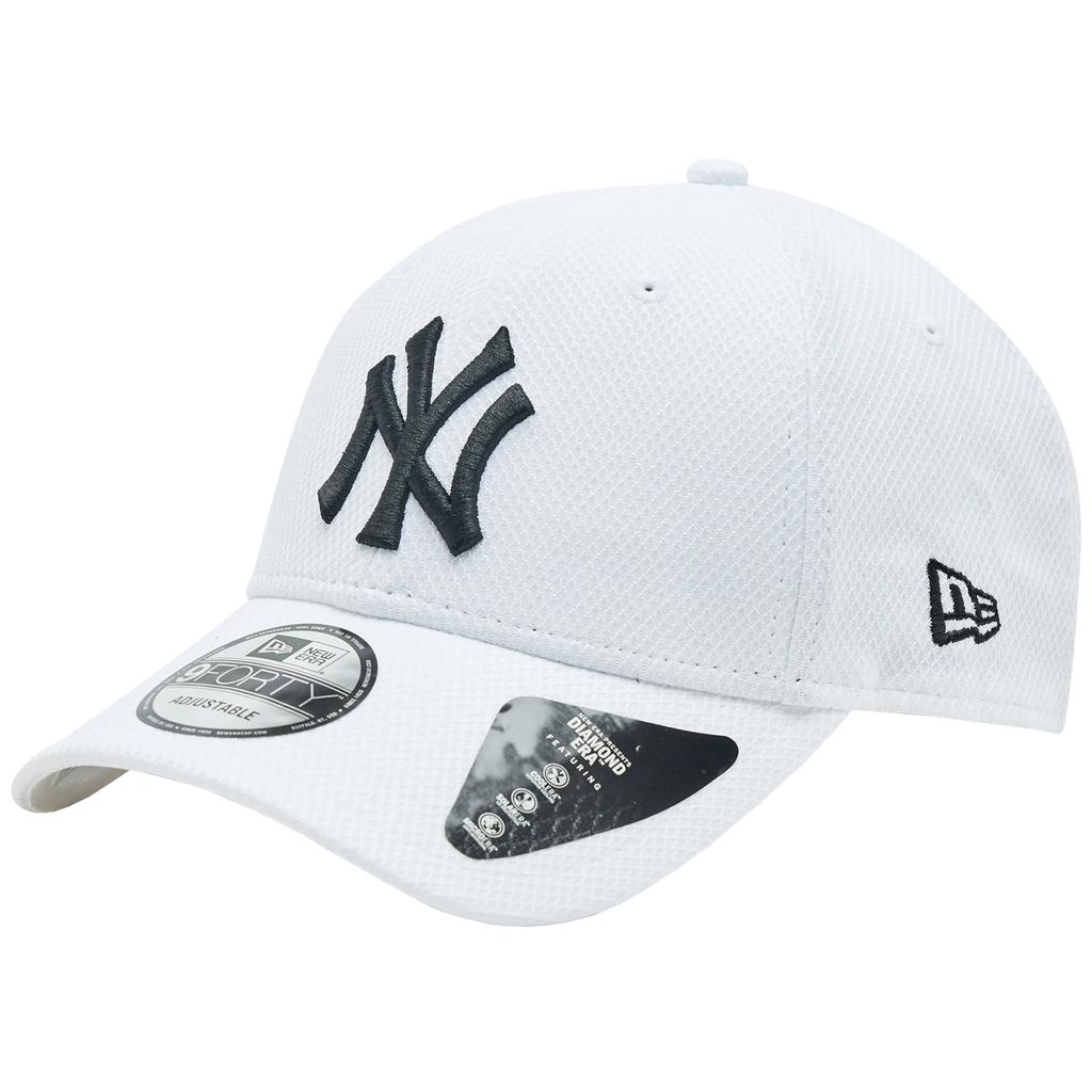 New Era 9TWENTY League Essentials New York Yankees Cap, Womens White Cap