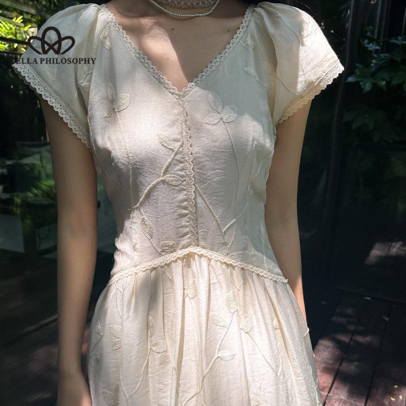 Elegante französische Blattstickerei Tencel V-Ausschnitt Spitze Feenrock Kurzarmkleid Langes Kleid Lässiger Stil Elegantes Kleid