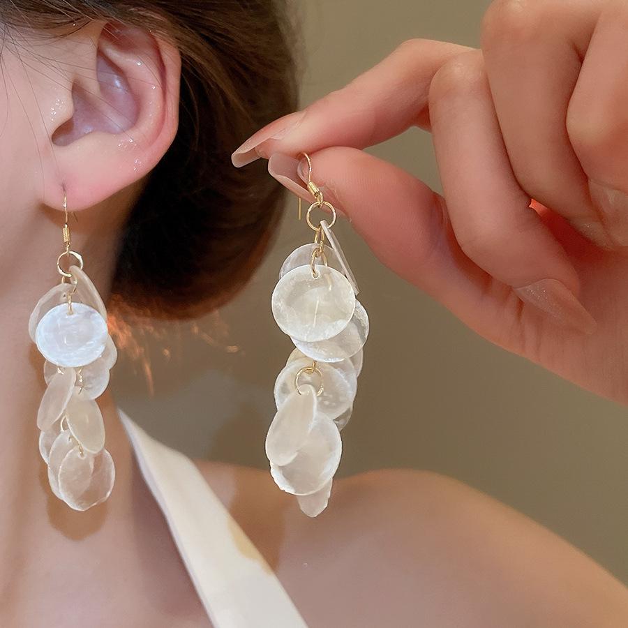 Silver Geometric Seashell Tassel Stud Earrings – Beach Vacation Style for Women