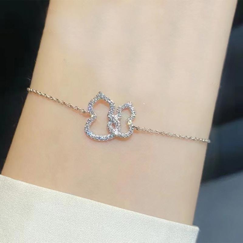 Korean Chic Gourd Earrings & Necklace Set: High-End Feel with Simple, Elegant Bracelet – Women’s Trendy Three-Piece Set
